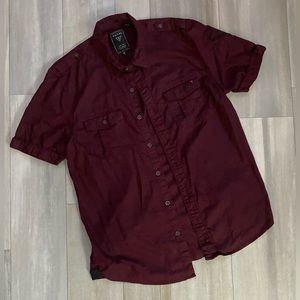 Men’s GUESS Button Down Shirt - Medium